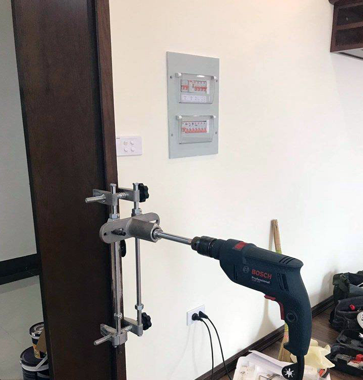Khóa điện tử Châu Âu Eurolock tinh hoa của nền công nghiệp khóa Đức