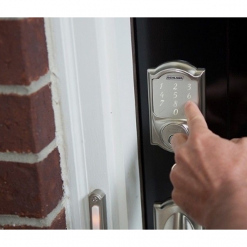 Khoá điện tử đến từ Mỹ Schlage Sense